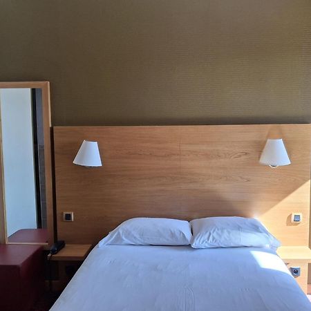 Hotel Tour Maje Rodez Eksteriør billede