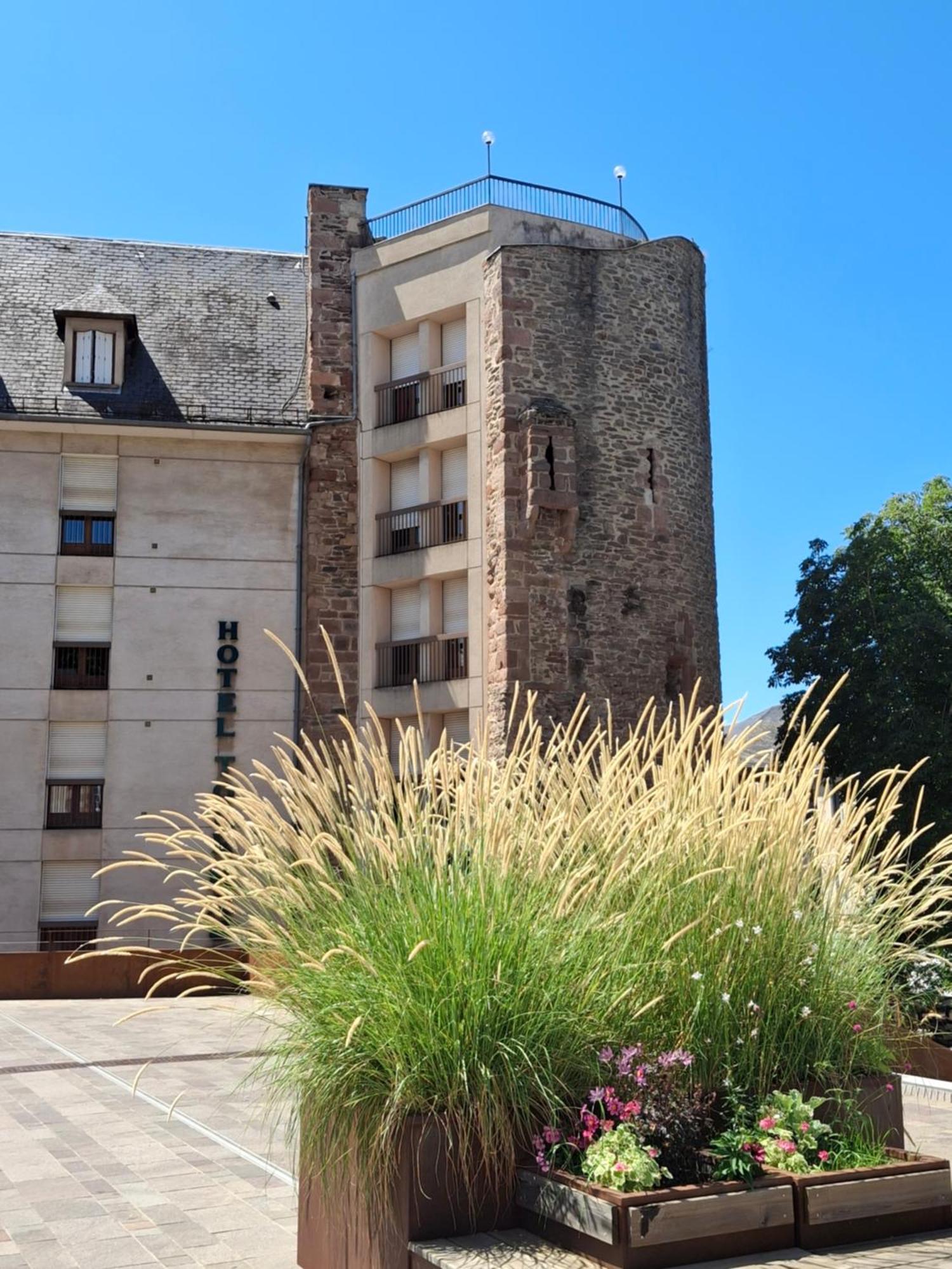 Hotel Tour Maje Rodez Eksteriør billede